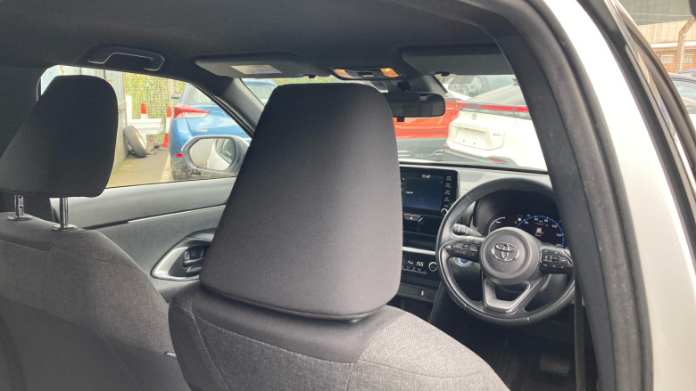 Toyota Yaris Cross 1.5 Hybrid Design 5dr CVT Hybrid Estate